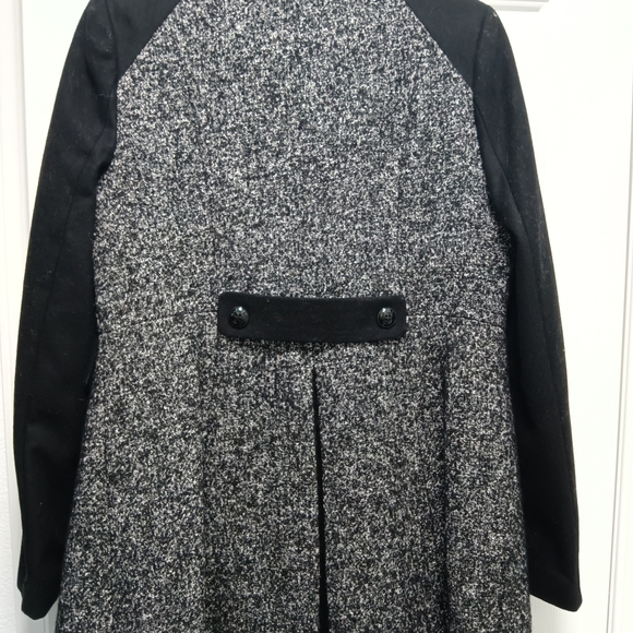 CLEARANCE SALE!! Black Rivet Women's Formal Two-Tone Pea Coat. - Picture 4 of 11